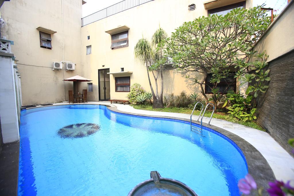 Reddoorz @ Menteng Jacarta Exterior foto