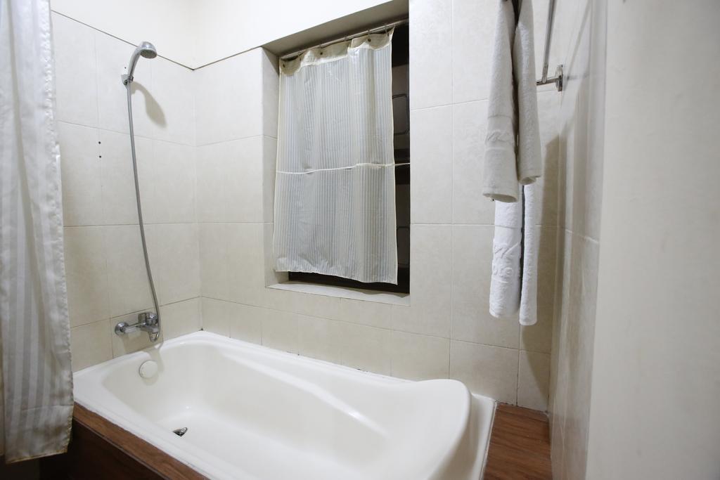 Reddoorz @ Menteng Jacarta Exterior foto
